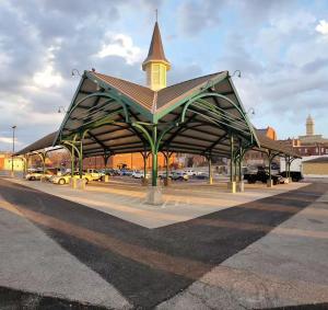 New Farmers Market Pavilion
