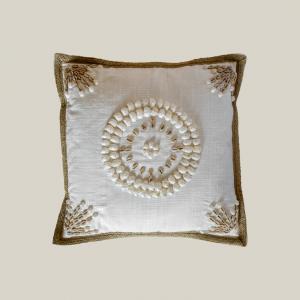 Sara White Cushion With Shells