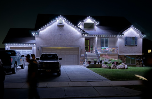 Holiday lighting