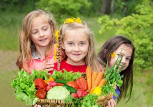 Children with veggies