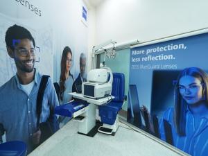 ZEISS