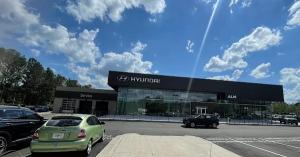 ALM Hyundai West Entrance