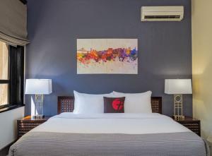 Elegant Rooms