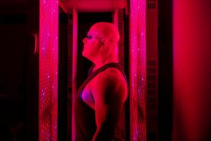 Man getting Red Light Therapy