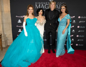 Candace Bushnell, Julia Haart, Scott Woodward, and Luisa Díaz