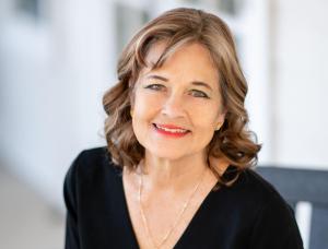 Alexandra Lajoux