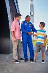 Astronaut Winston Scott interacts with guests during Astronaut Encounters at Kennedy Space Center Visitor Complex