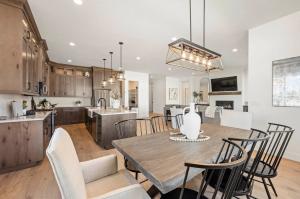Sagewater's easy-living great room layout