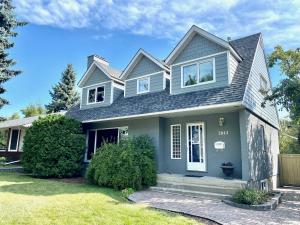 Hubbard Roofing & Exteriors Sample 1
