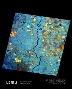 Hyperspectral false-color image of the Suwannee River, USA, captured by Lemu Nge on April 2025.