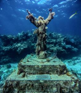 Christ of the Abyss Statue John Pennekamp park