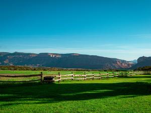 Sinbad Ranch fence