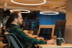 velv nearshore teams working