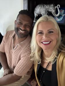 Her new initiative MANIFEST UNIVERSITY EXPRESS in Whittier, California, stands out not only for featuring her longtime collaborator Berké Brown, but also for being completely free of charge for the Los Angeles community.