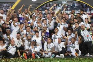 Copa Libertadores Cup Raise