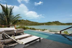The Sanctuary Turks & Caicos Image facing south over pool