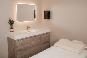 Sports Acupuncturist Treatment Room