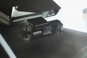 ELITE 8 installed in car, view from outside