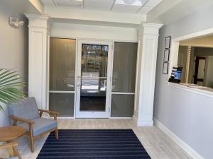 Rebuilding focuses on treating the whole person, not just their symptoms with Full Day Treatment, Half Day Treatment, and Online Treatment