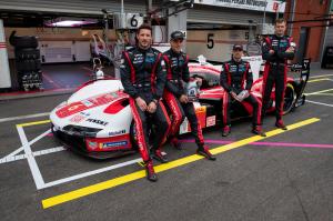 group of racers Mobil 1