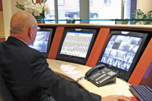 Reception and Lobby Desk Area Security Guard Service