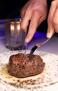 Center-Cut Prime Filet in Action