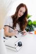 Sunstone Helping Entrepreneurs Create New Businesses and 'Build Their World' with Permanent Jewelry