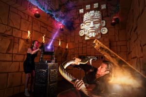 THE TEMPLE OF LOST GOLD ESCAPE ROOM