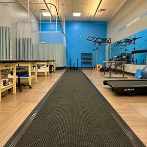 CORA Physical Therapy Lakewood Ranch Provides Care to Members and Non-Members of LA Fitness