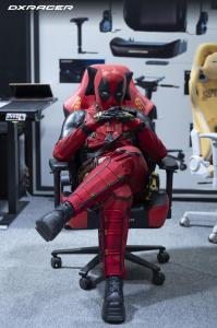 DXRACER ChinaJoy Coser1