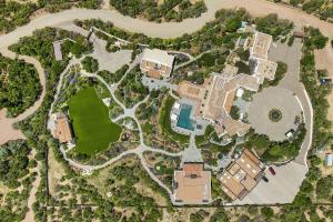 Traditional Puebloan Main House Plus Three Private Guest Casitas
