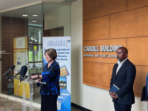 Senator Klobuchar speaking at 2Blades lab