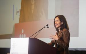 Dr. Gail Roboz speaks at the LL&M Congress