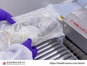 Cleanroom Assembly & Packaging- Health Saver Medical