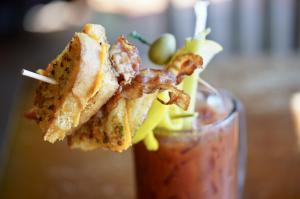Squeeze In Bloody Mary