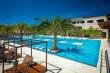 Travelers Shift from All-Inclusive Resorts to Private Villas in Los Cabos