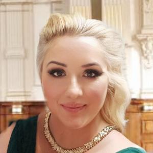  Diana Elizabeth Martinovich- Diana Elizabeth Martinovich-mezzo-soprano,project manager and faculty member