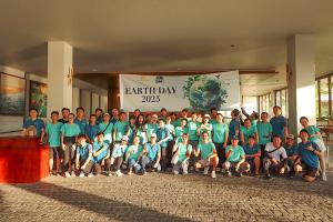 Premier Village Phu Quoc Resort Earns Prestigious Green Globe Certification 14 The Premier Village Phu Quoc Resort Team on Earth Day.