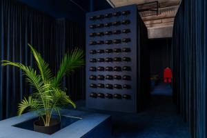 Siegelman Stable, a breakout contemporary luxury brand at the intersection of fashion, sports, and culture, is excited to announce the opening of its longest-ever pop-up location in Soho, New York