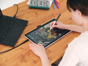 Wacom_One_14_InUse2