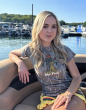 HIP Video Promo Presents: Daisy Briggs premieres new music video 'cold shoulder' on BuzzMusic