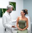 Breast Augmentation Trends in 2025: Columbus Plastic Surgeon Reveals the Most Popular Implant Sizes He Has Seen
