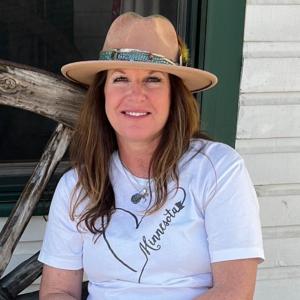 Families across the country are turning to Leslie Vick’s “Finding Our Way: A Guide on Care, Finances and Helping Through the End-of-Life Journey” for grounded, step-by-step guidance through the complex realities of care giving