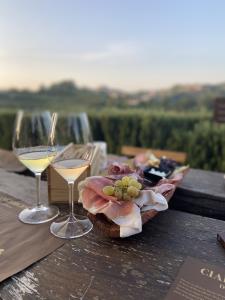 Pairing tour Roero Canada