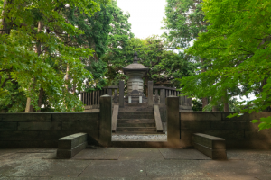 The Historic and Iconic Hōtō Pagoda of Yūtokuinden