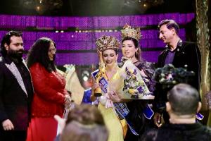 Crowning 3