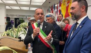 The traveling exhibition “Palermo Blooms Again with Saint Rosalia” has arrived in the United States, opening in Chicago with Palermo’s Deputy Mayor Giampiero Cannella and Italy’s Consul General Mario Alberto Bartoli in attendance
