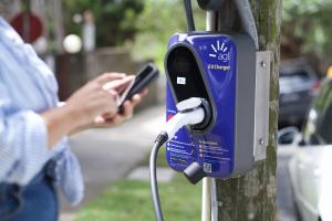 AGL kerbside charging