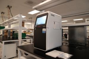 Cytiva Luminescent Image Analyzer Model: Amersham ImageQuant 800