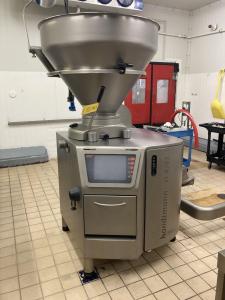 (Lot 138) Handtmann Filler with Lift